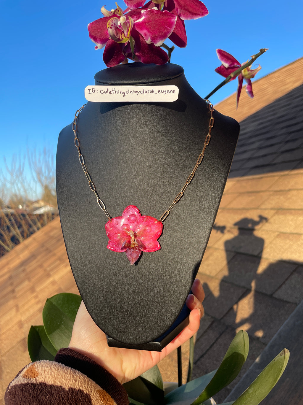 pink raspberry with water drops 💧 chain orchid necklace