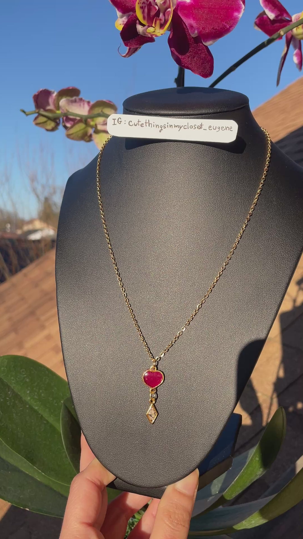 Rose lobe neacklace